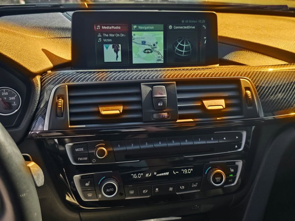 Used 2018 BMW M4 Coupe image 28