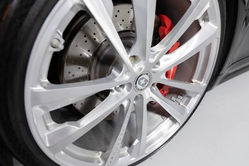 Used 2019 Porsche 911 Turbo image 44