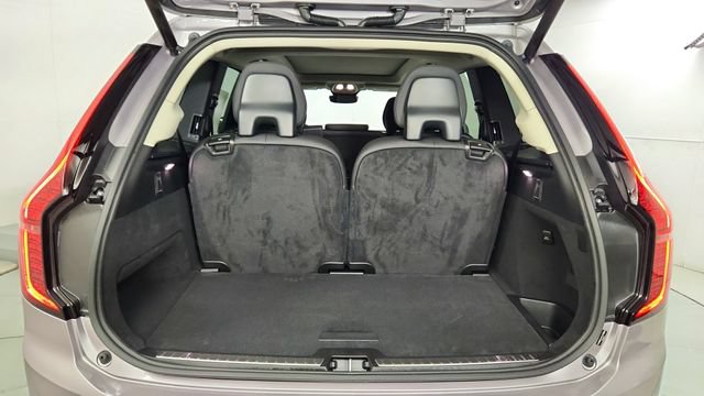 New 2026 Volvo XC90 B6 Core AWD/4WD image 39