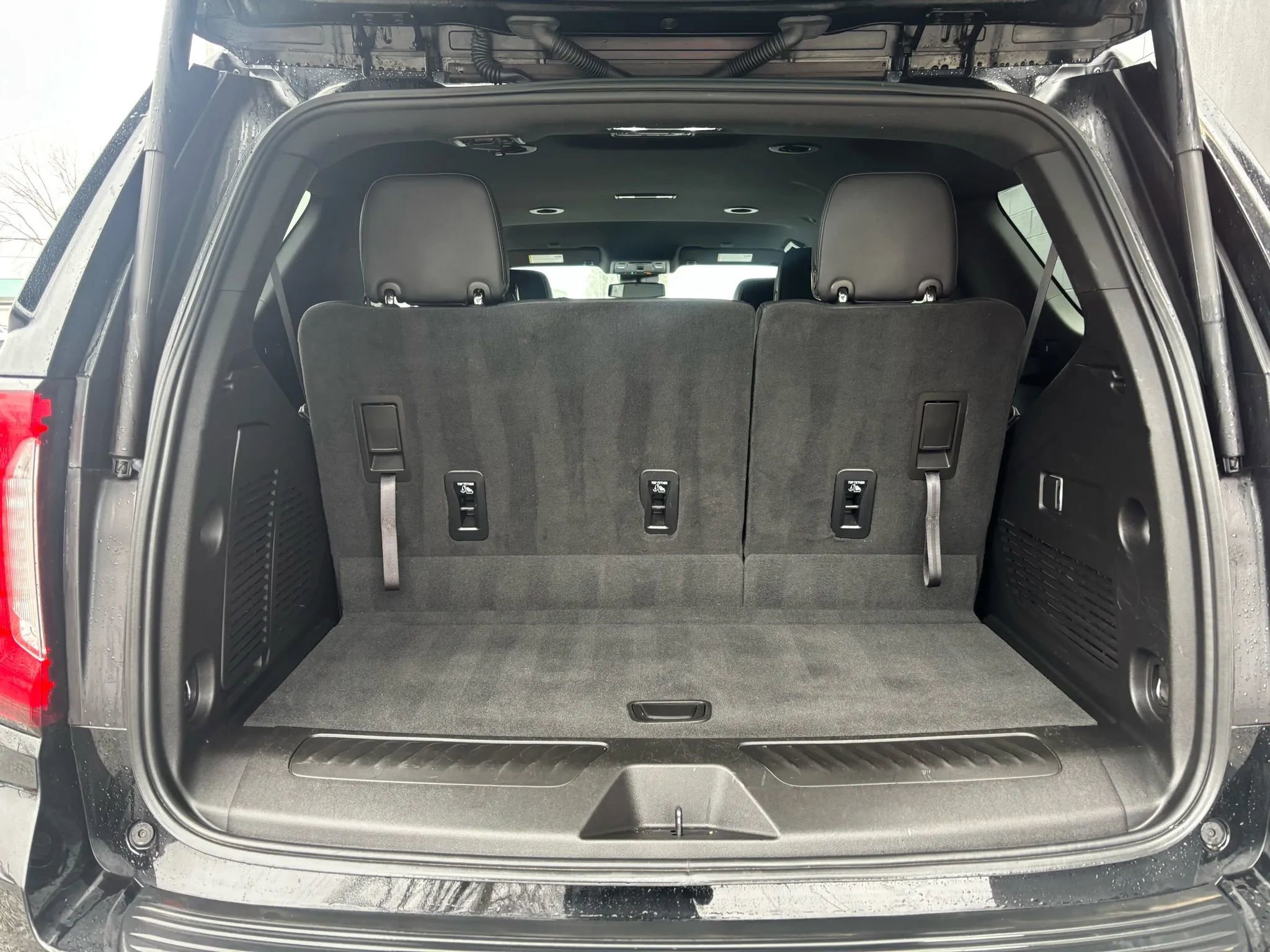 Used 2023 GMC Yukon SLT image 5