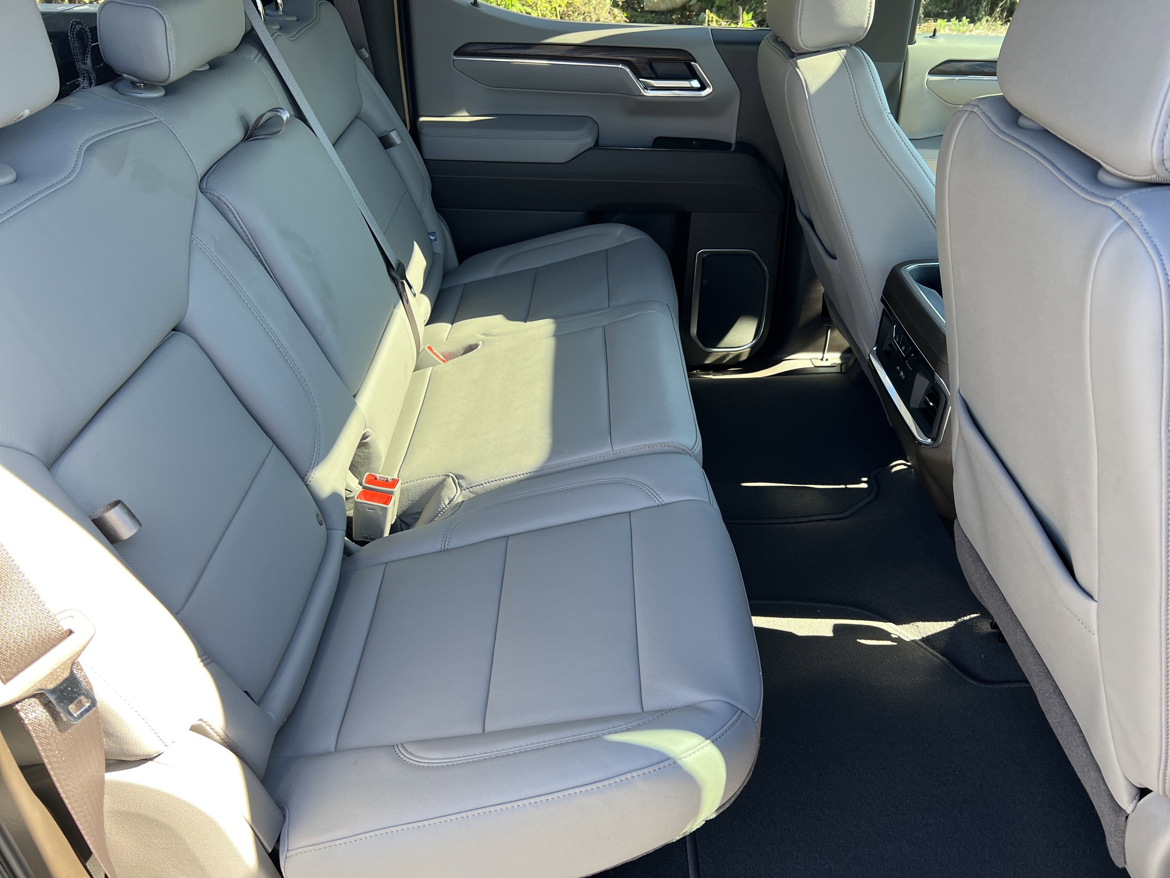 New 2026 GMC Sierra 1500 SLT w/ SLT Premium Package image 20
