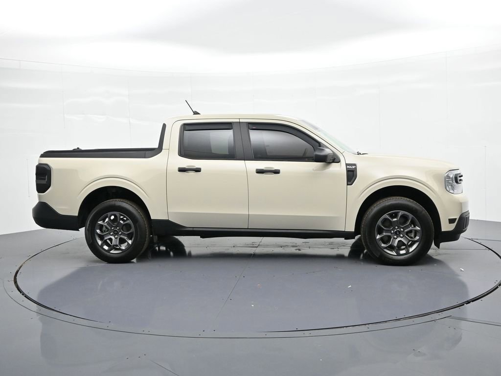 Used 2024 Ford Maverick XLT FWD image 5