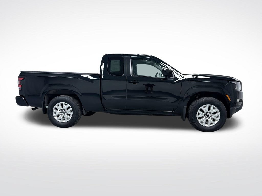 Used 2023 Nissan Frontier SV w/ SV Convenience Package AWD/4WD image 10