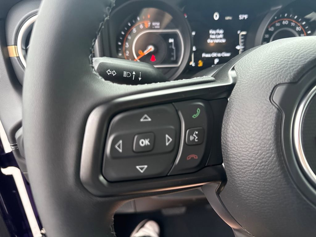 New 2026 Jeep Gladiator Sport AWD/4WD image 21