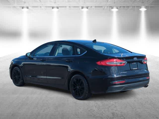 Used 2020 Ford Fusion SE FWD image 6