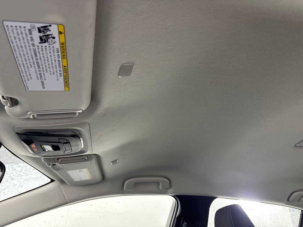 Used 2025 Toyota Corolla LE w/ LE Premium Package image 24