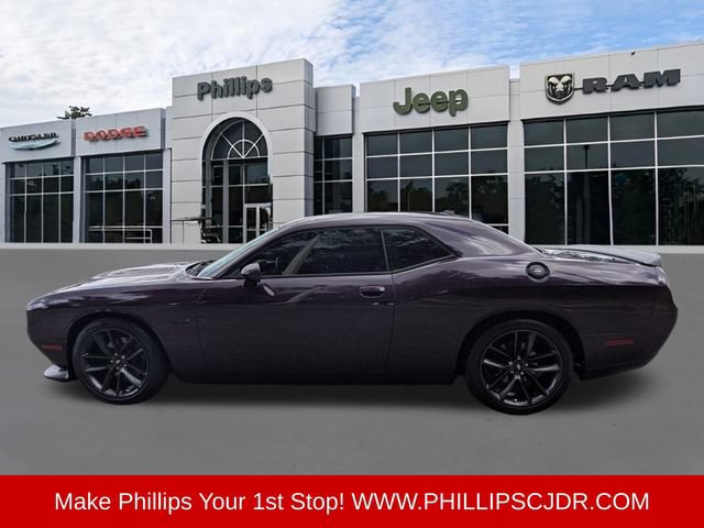 Certified 2021 Dodge Challenger R/T w/ Blacktop Package RWD image 6