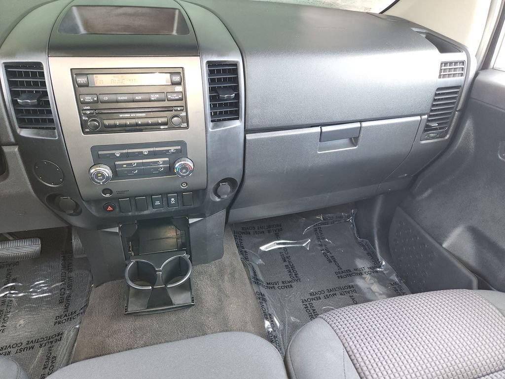 Used 2012 Nissan Titan SV image 16
