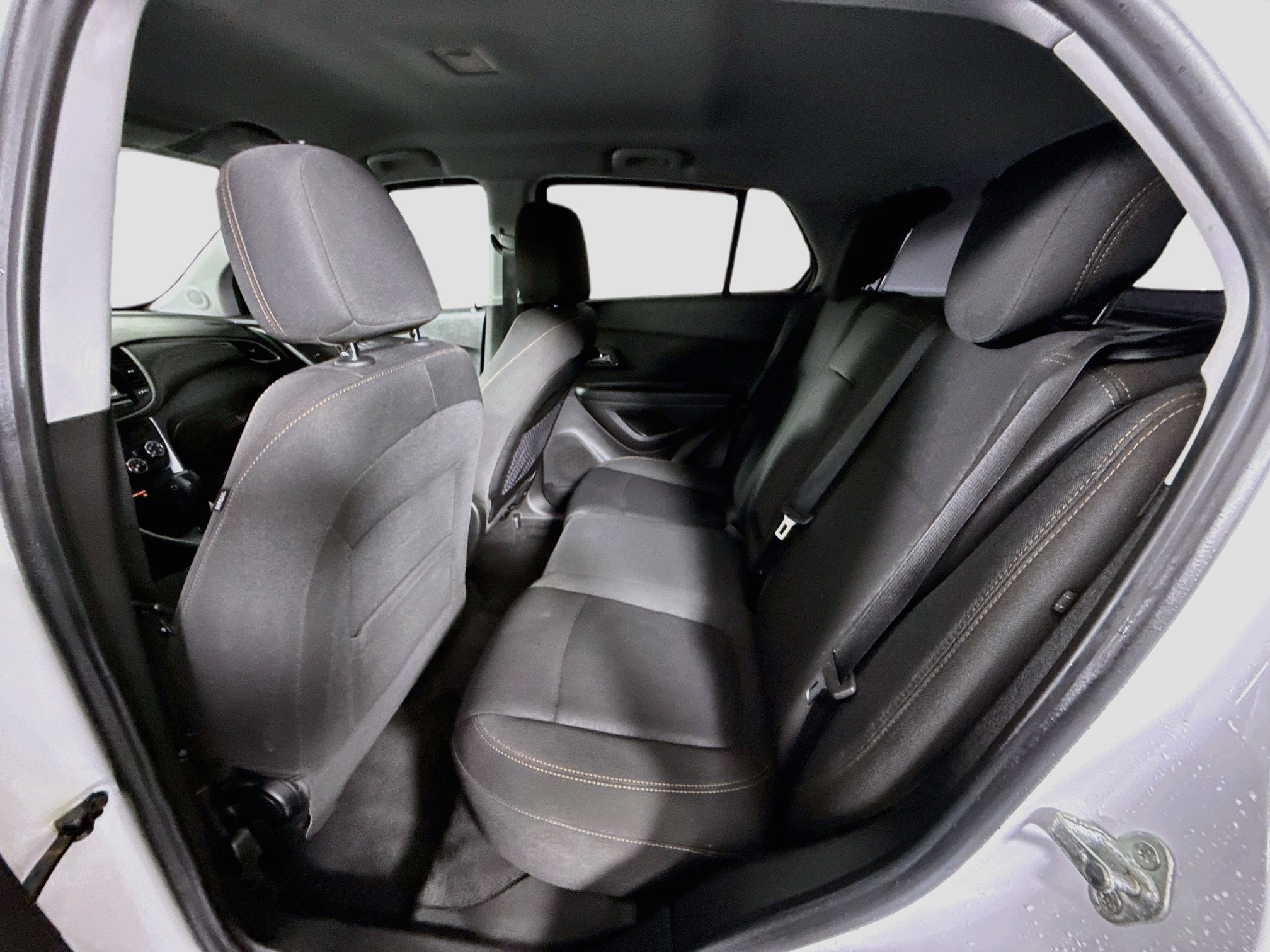 Used 2019 Chevrolet Trax LS FWD image 23