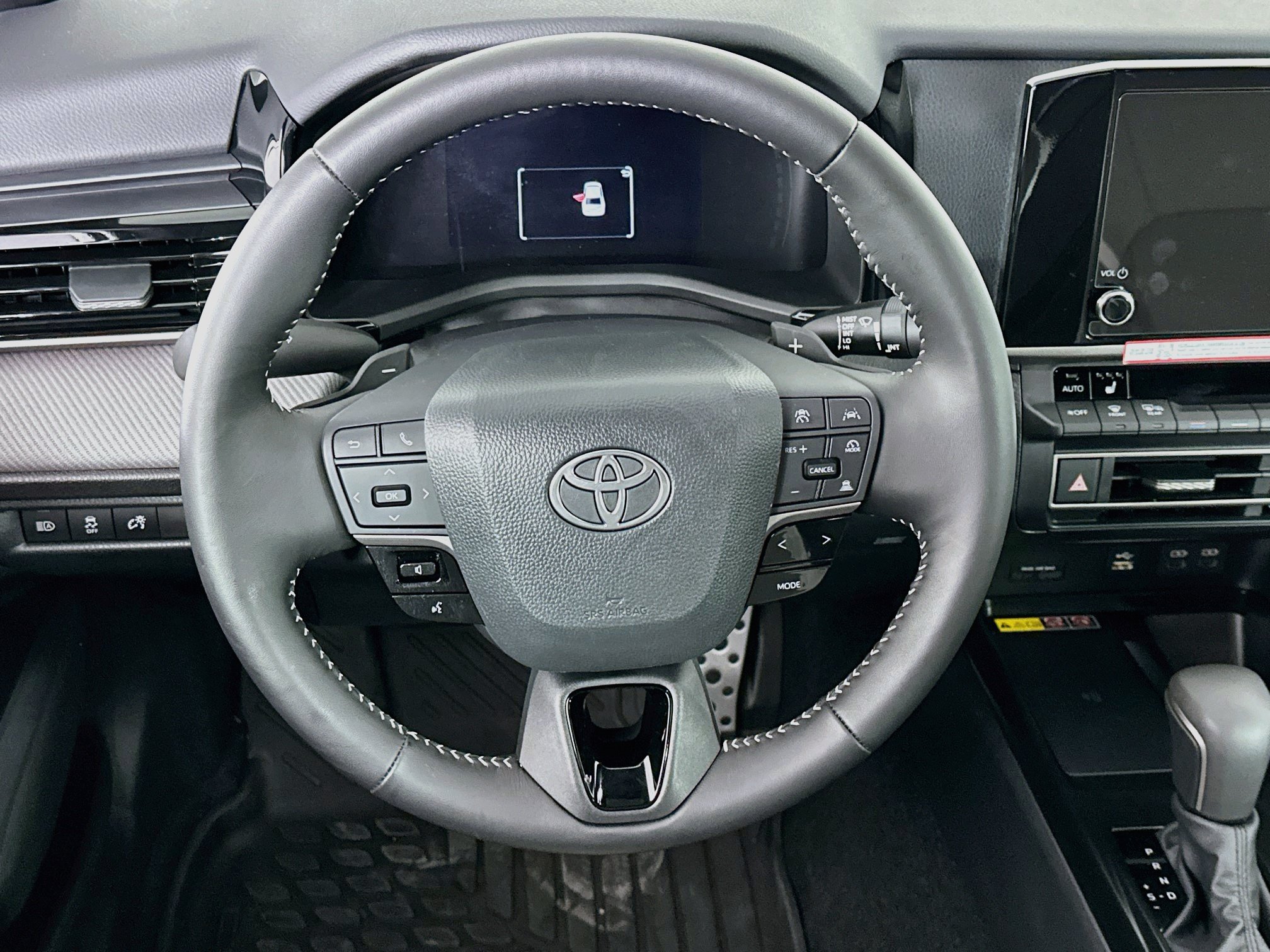 Used 2026 Toyota Camry SE w/ Convenience Package FWD image 18