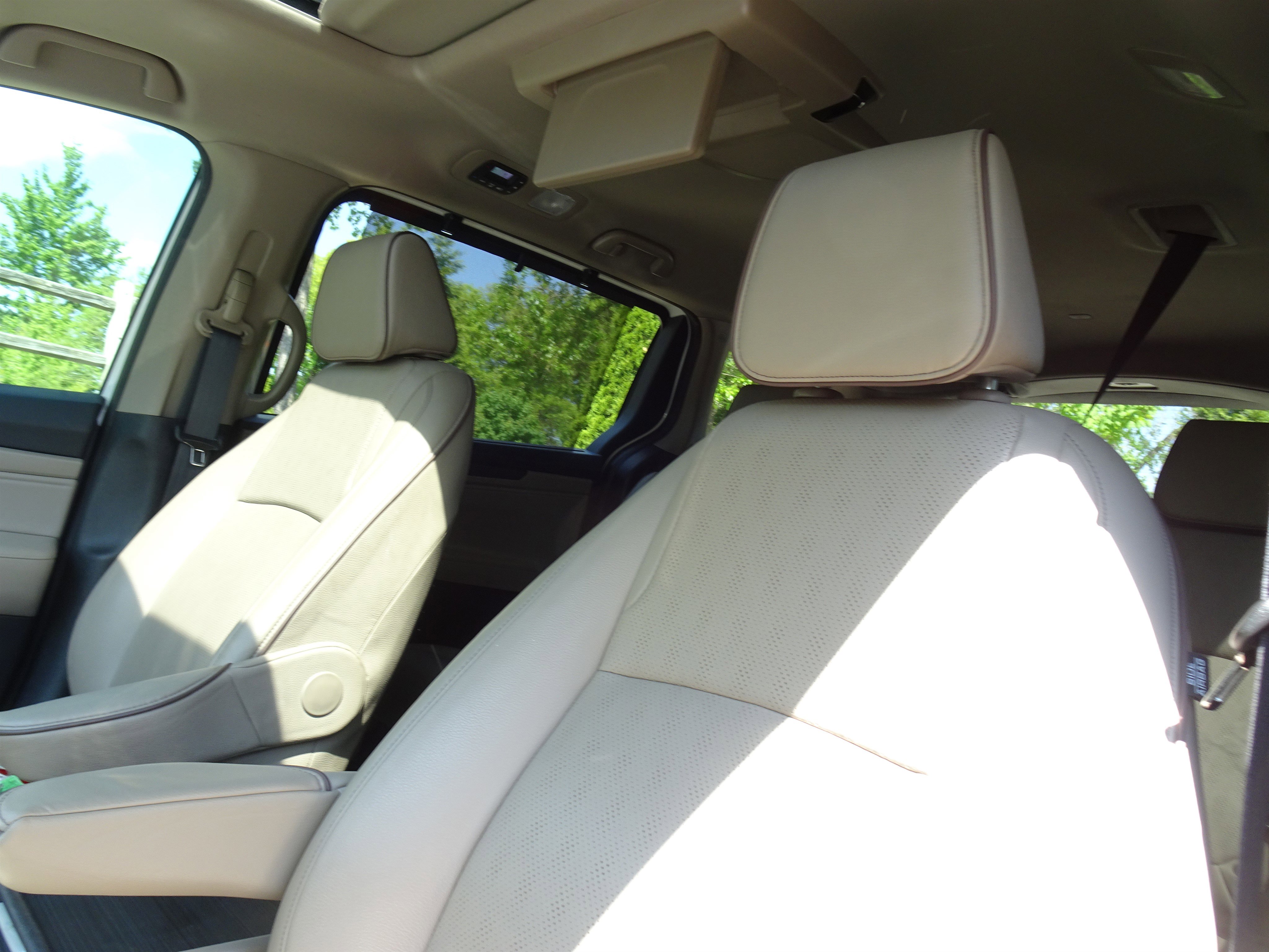 Used 2023 Honda Odyssey Elite image 13