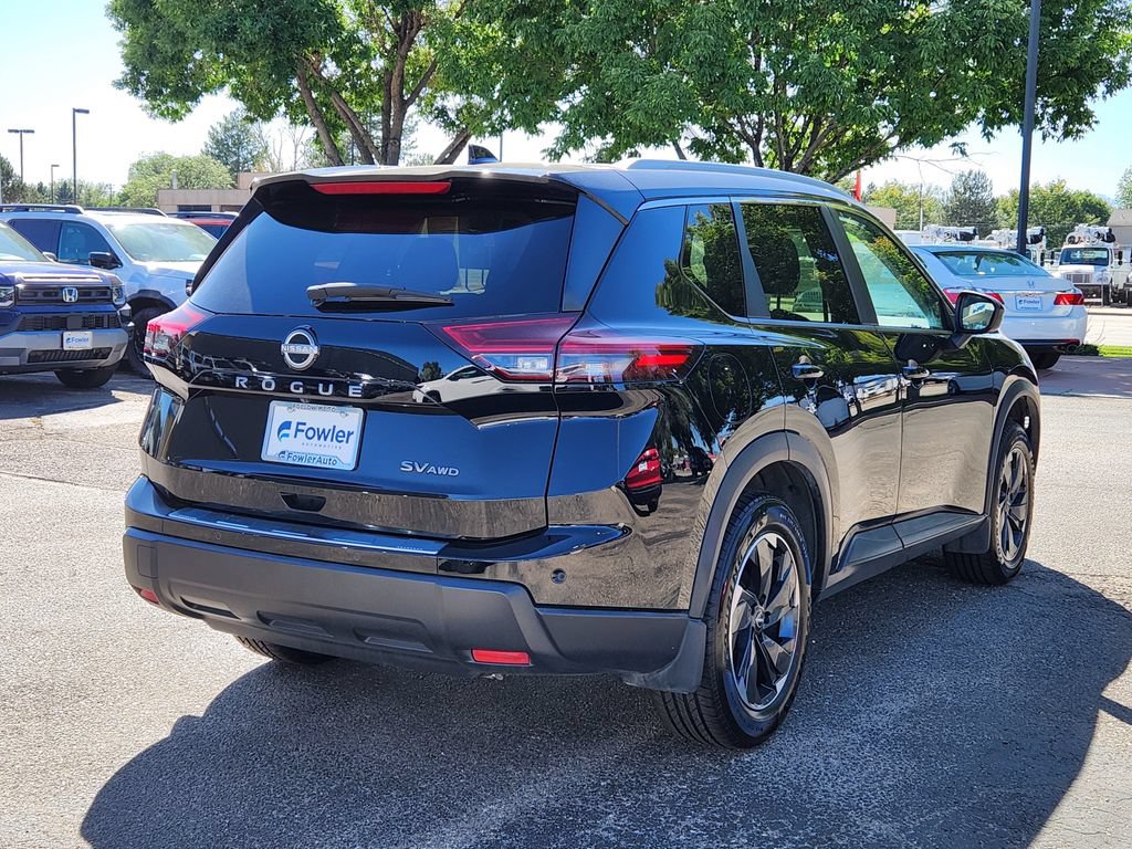 Used 2024 Nissan Rogue SV w/ SV Premium Package AWD/4WD image 5