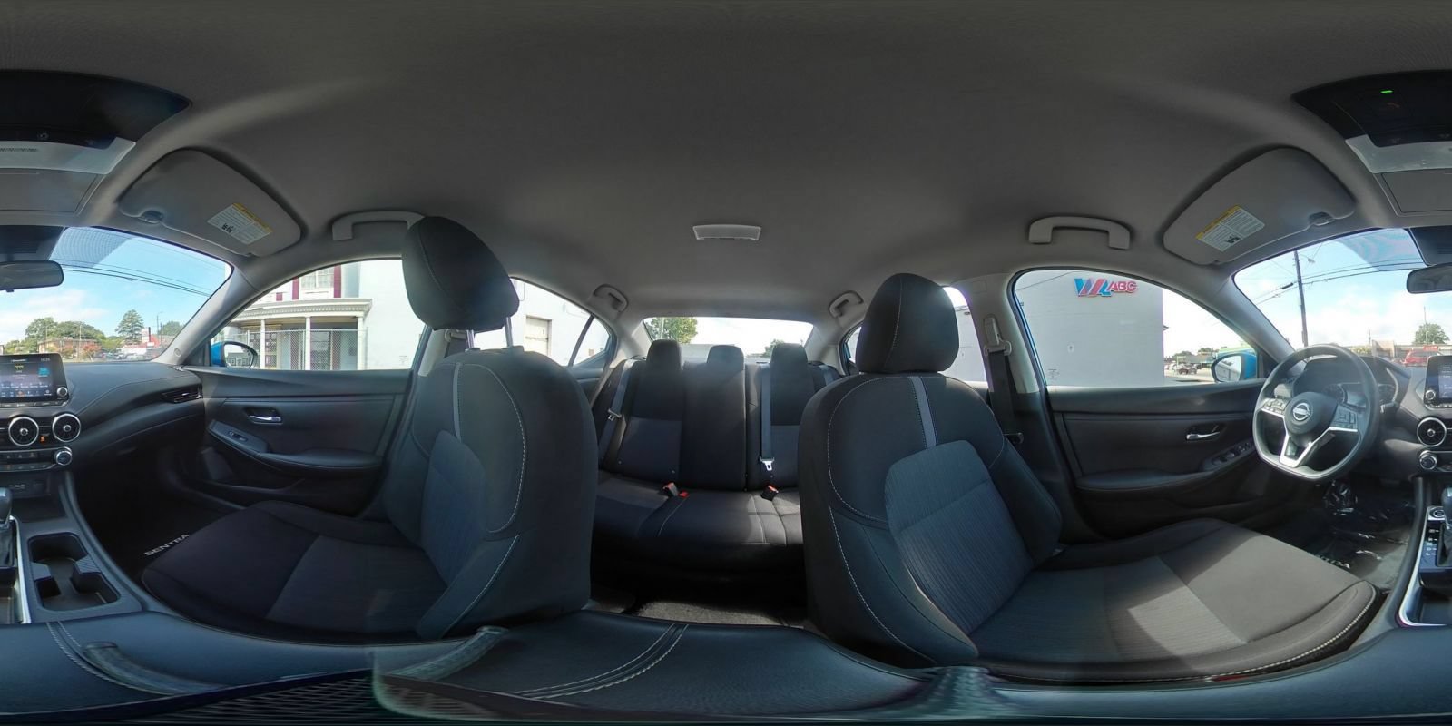 Used 2025 Nissan Sentra SV FWD image 40