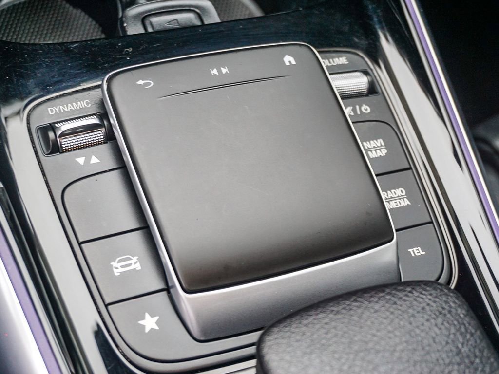 Used 2021 Mercedes-Benz GLA 250 image 23