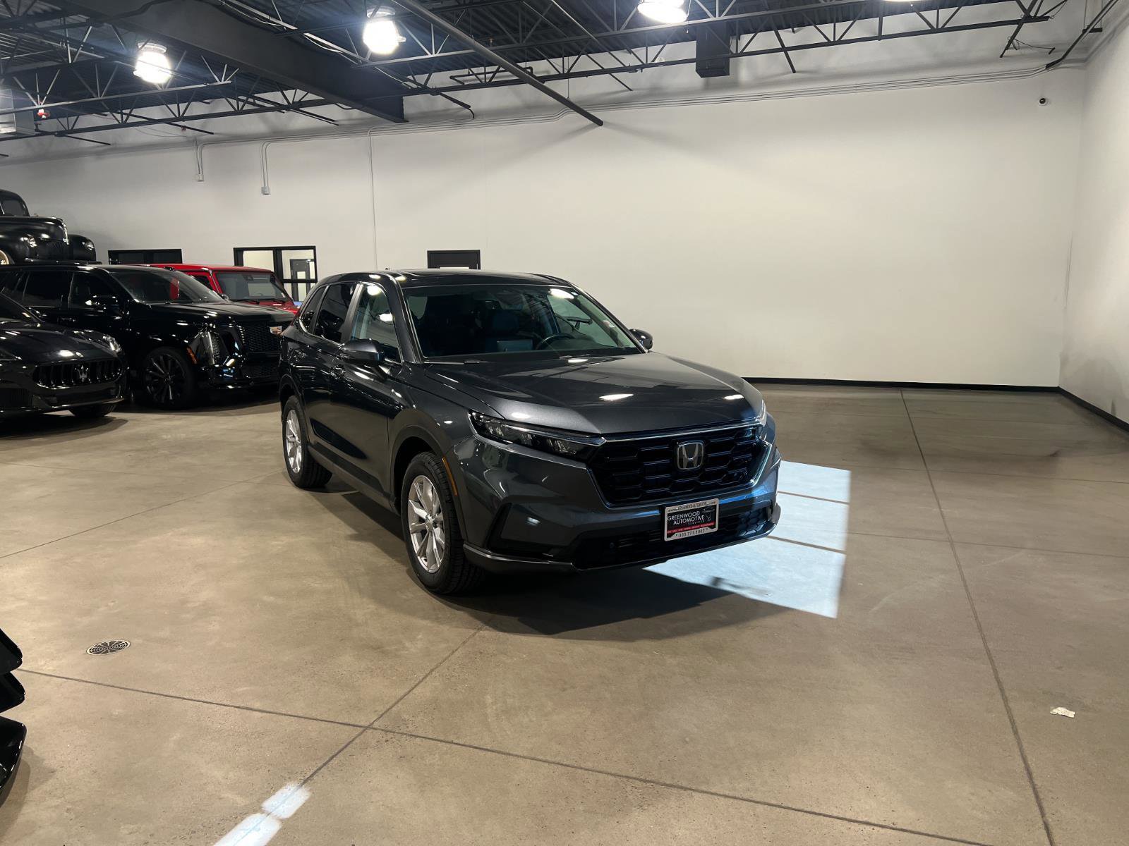 Used 2023 Honda CR-V EX-L image 1