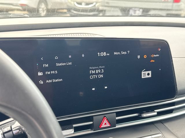 Used 2025 Hyundai Elantra SEL FWD image 20