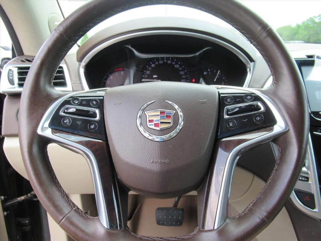Used 2016 Cadillac SRX Luxury w/ Driver Awareness Package FWD image 21