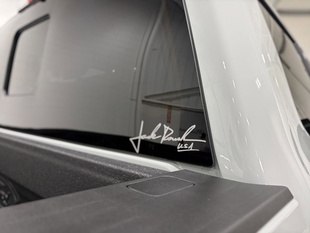 New 2026 Ford F250 Lariat w/ Black Appearance Package image 17