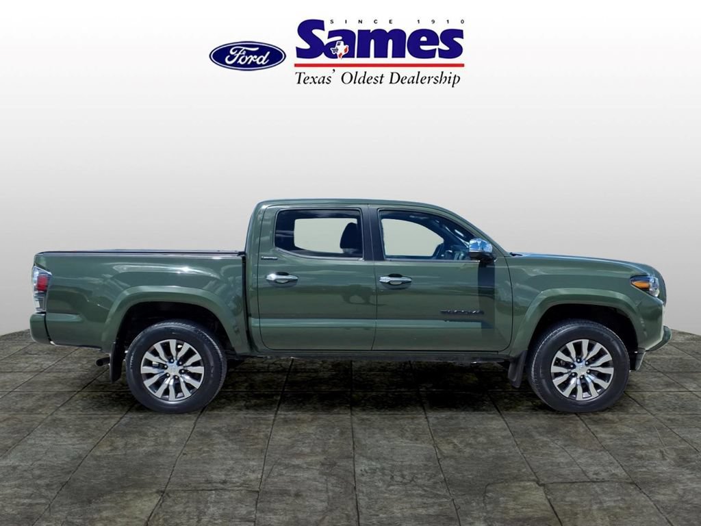 Used 2021 Toyota Tacoma Limited AWD/4WD image 2