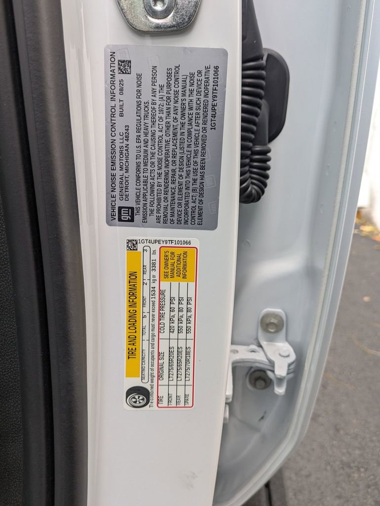 New 2026 GMC Sierra 2500 AT4 w/ AT4 Premium Plus Package image 24