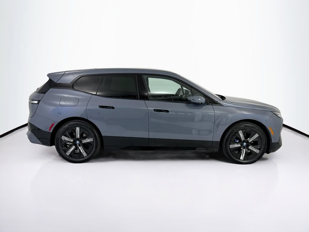 Certified 2024 BMW iX xDrive50 w/ Sport Package AWD/4WD image 4