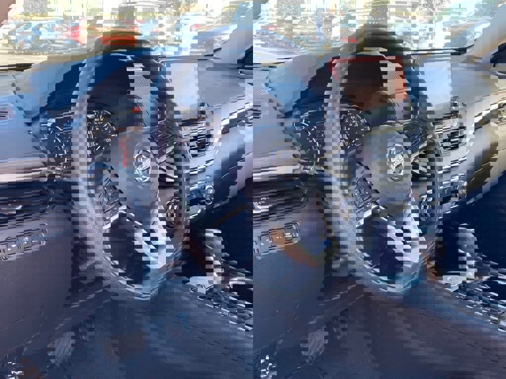 Used 2024 Nissan Altima 2.5 SV image 9