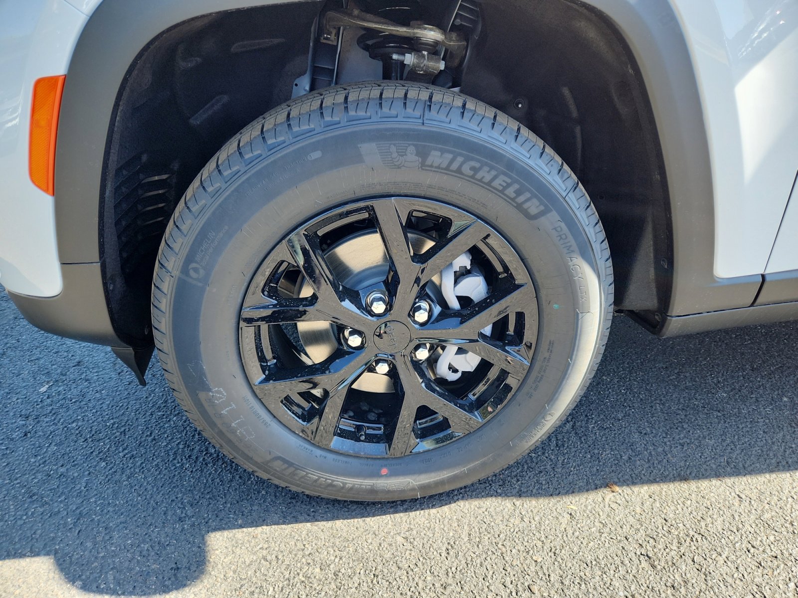 New 2025 Jeep Grand Cherokee Altitude image 26