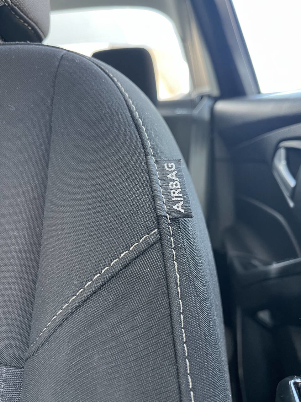 Used 2015 Ford Focus SE image 25