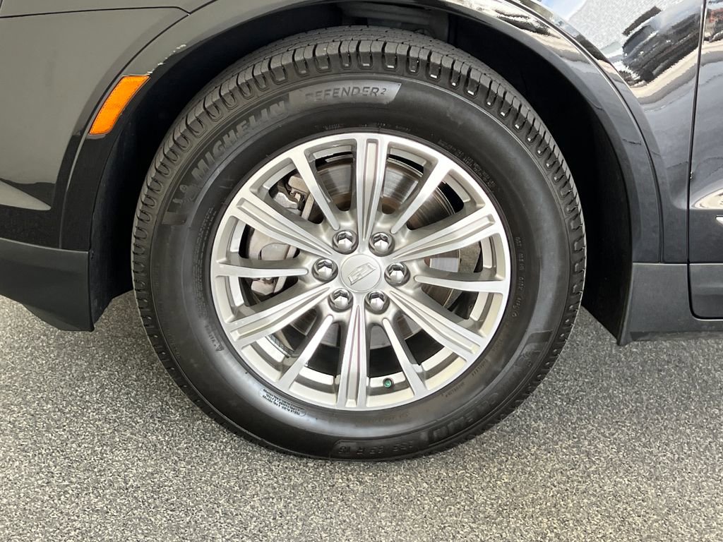 Used 2018 Cadillac XT5 Luxury w/ Driver Awareness Package FWD image 28