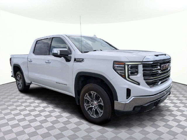 Used 2025 GMC Sierra 1500 SLT AWD/4WD image 2