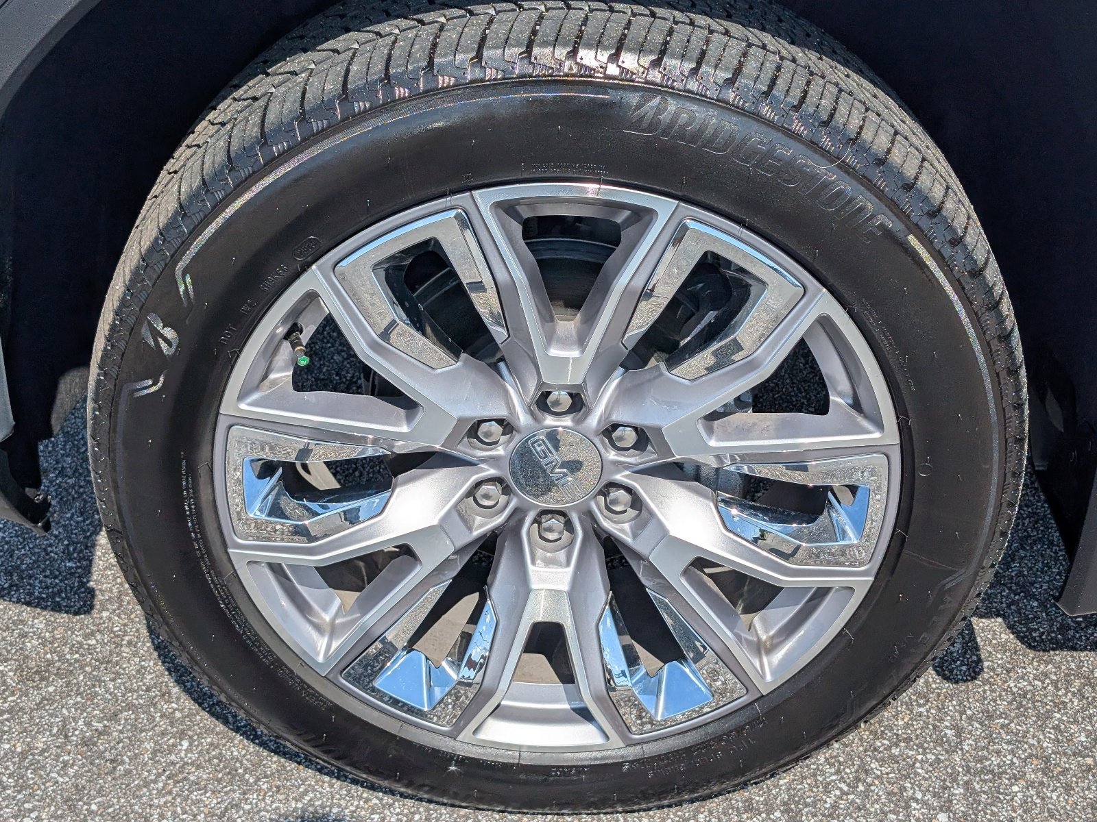 Used 2026 GMC Sierra 1500 Denali AWD/4WD image 13