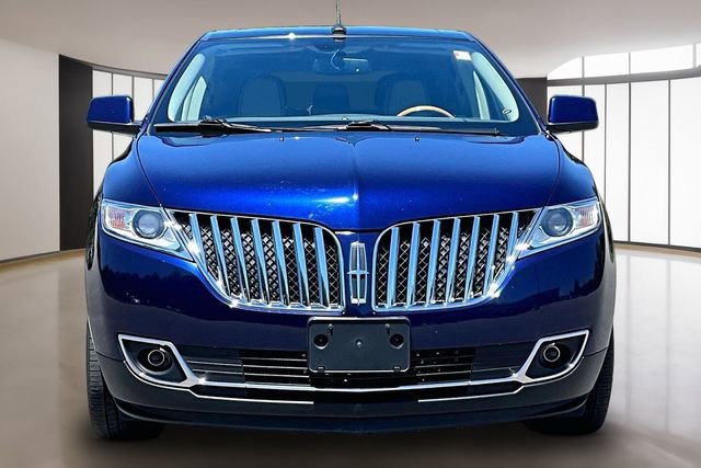 Used 2011 Lincoln MKX 2WD w/ 102A Rapid Spec Order Code image 2