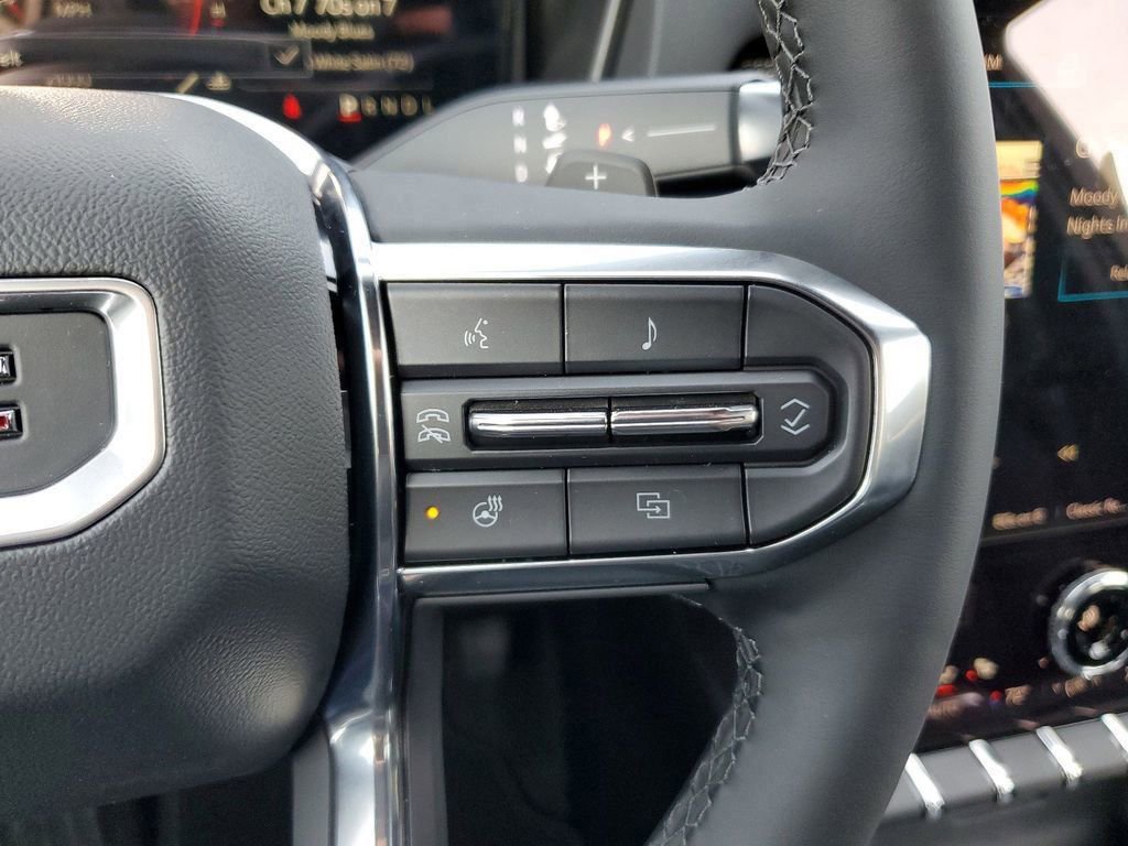 New 2025 GMC Terrain Elevation w/ Elevation Premium Package image 24