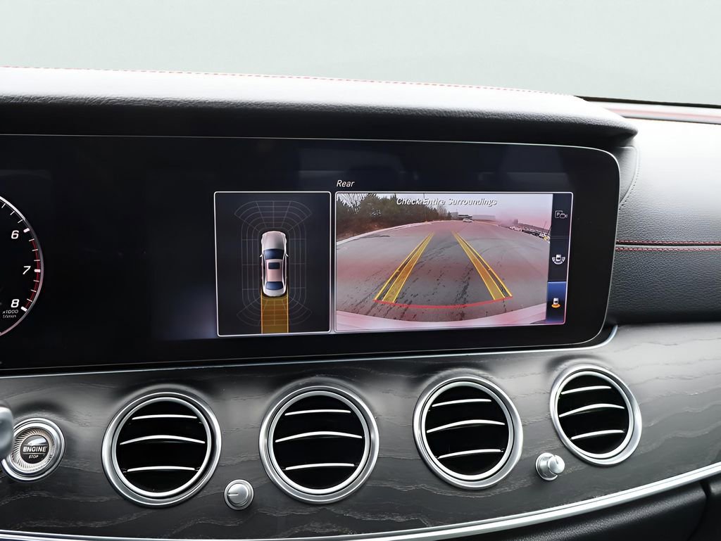 Used 2018 Mercedes-Benz E 43 AMG 4MATIC Sedan w/ Premium 2 Package image 26