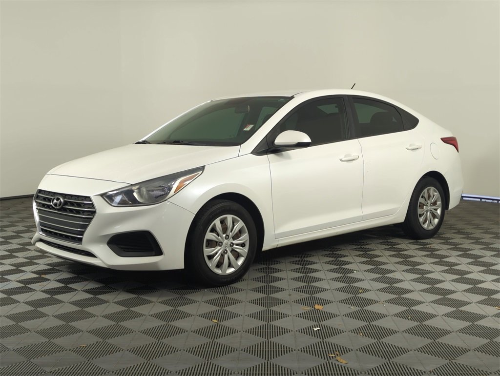 Used 2021 Hyundai Accent SE video 2