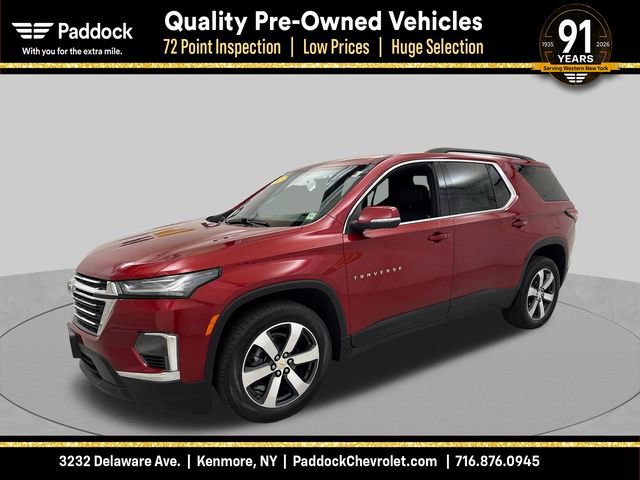 Used 2023 Chevrolet Traverse LT w/ LT Premium Package AWD/4WD image 1