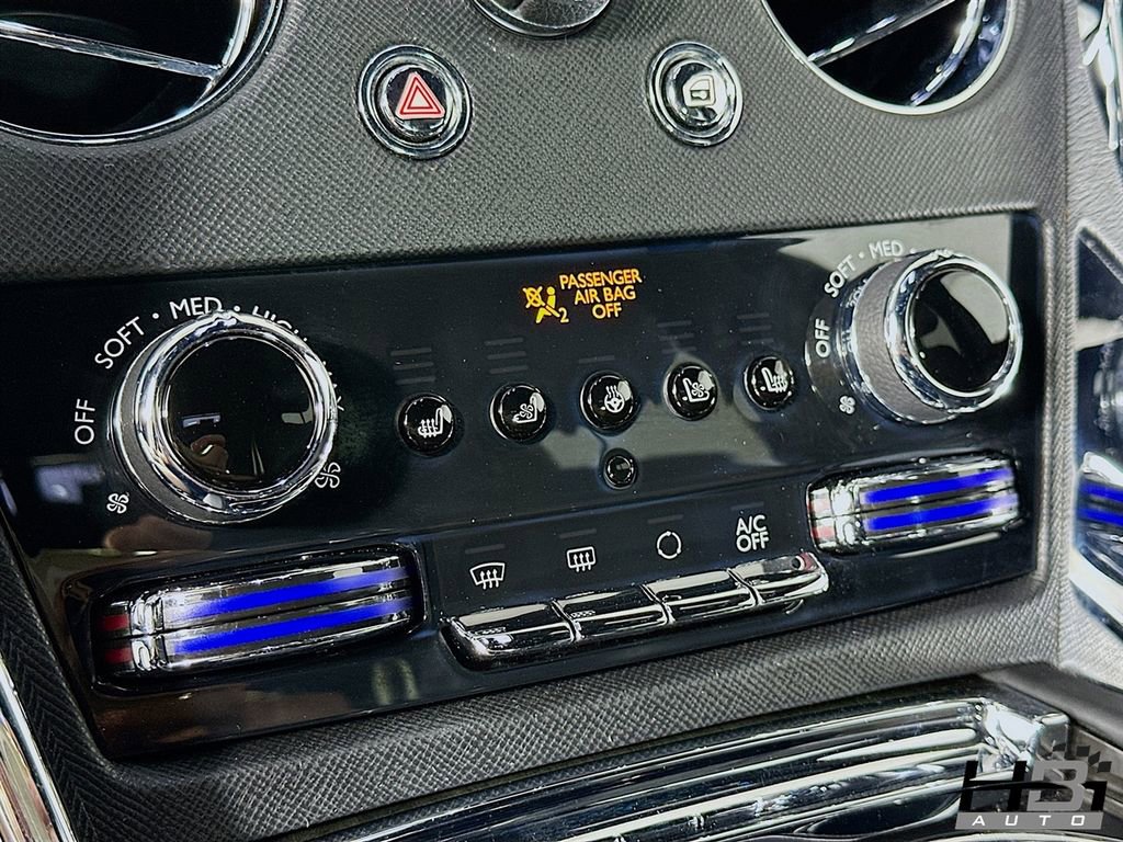 Used 2019 Rolls-Royce Cullinan AWD/4WD image 13