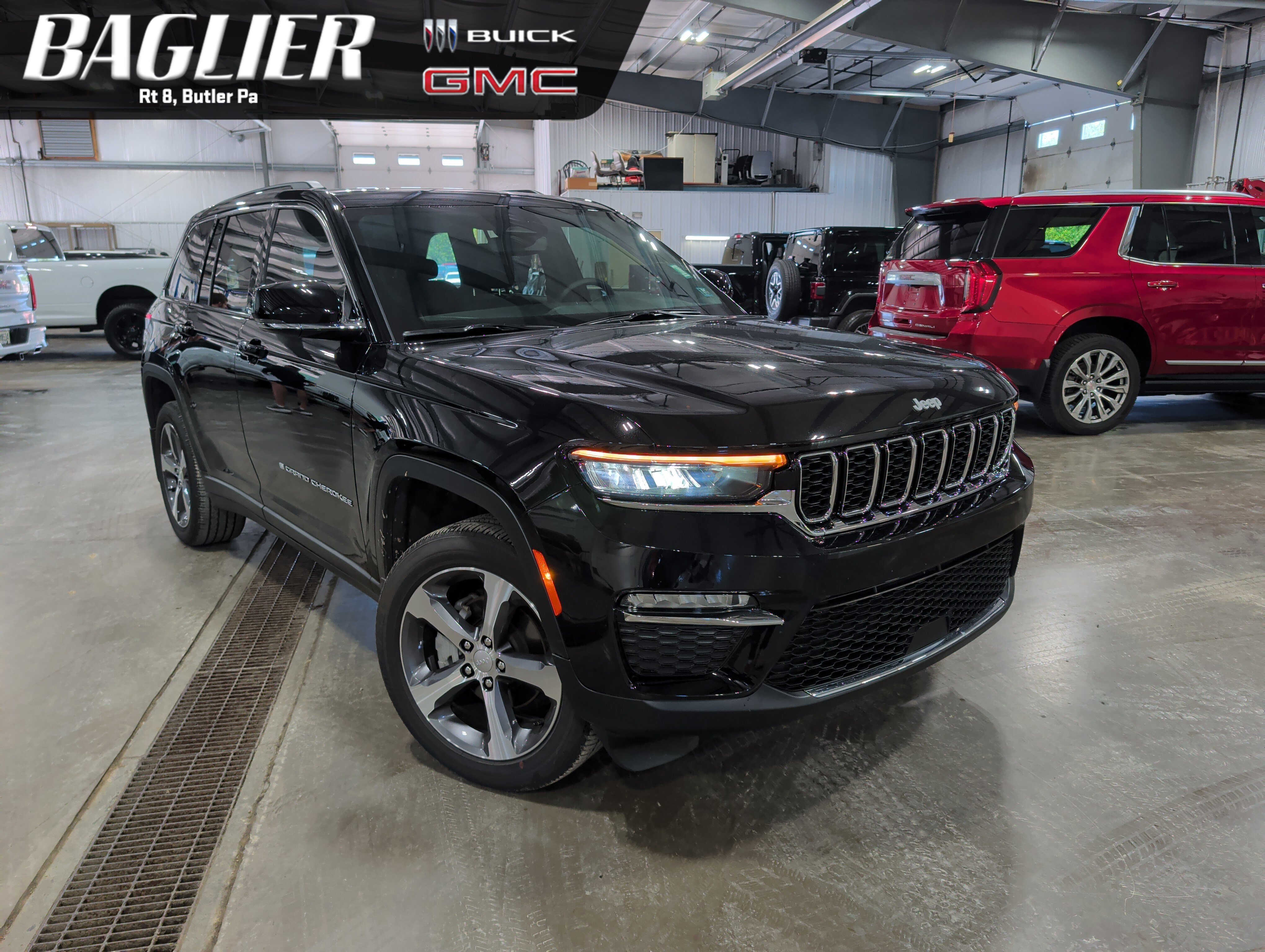 Used 2024 Jeep Grand Cherokee Limited