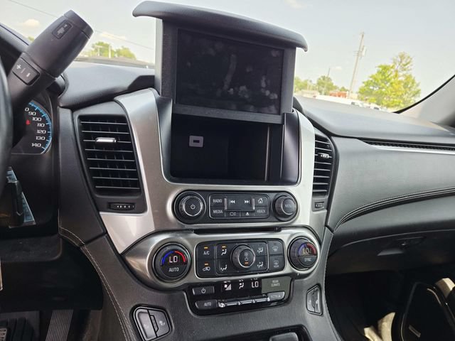 Used 2017 Chevrolet Suburban LT AWD/4WD image 13