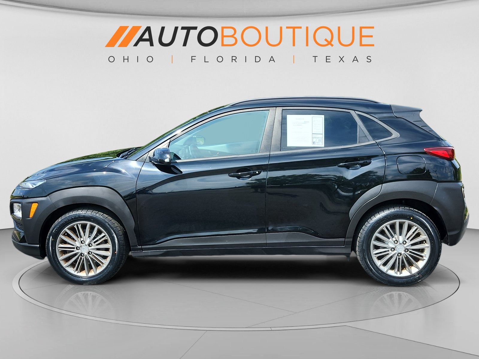 Used 2018 Hyundai Kona SEL AWD/4WD image 2