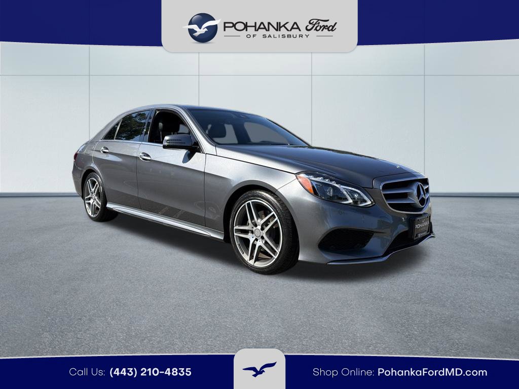 Used 2016 Mercedes-Benz E 350 4MATIC Sedan image 4