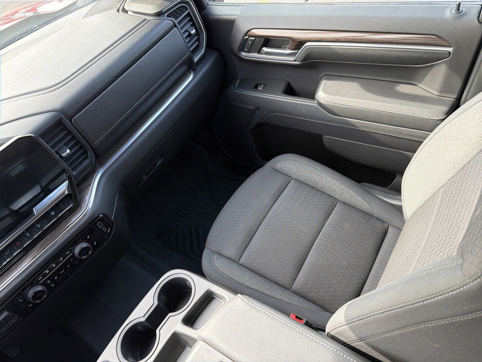 Used 2023 Chevrolet Silverado 1500 LT image 11