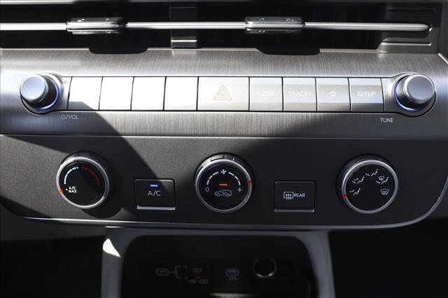 New 2027 Hyundai Kona SE AWD/4WD image 19