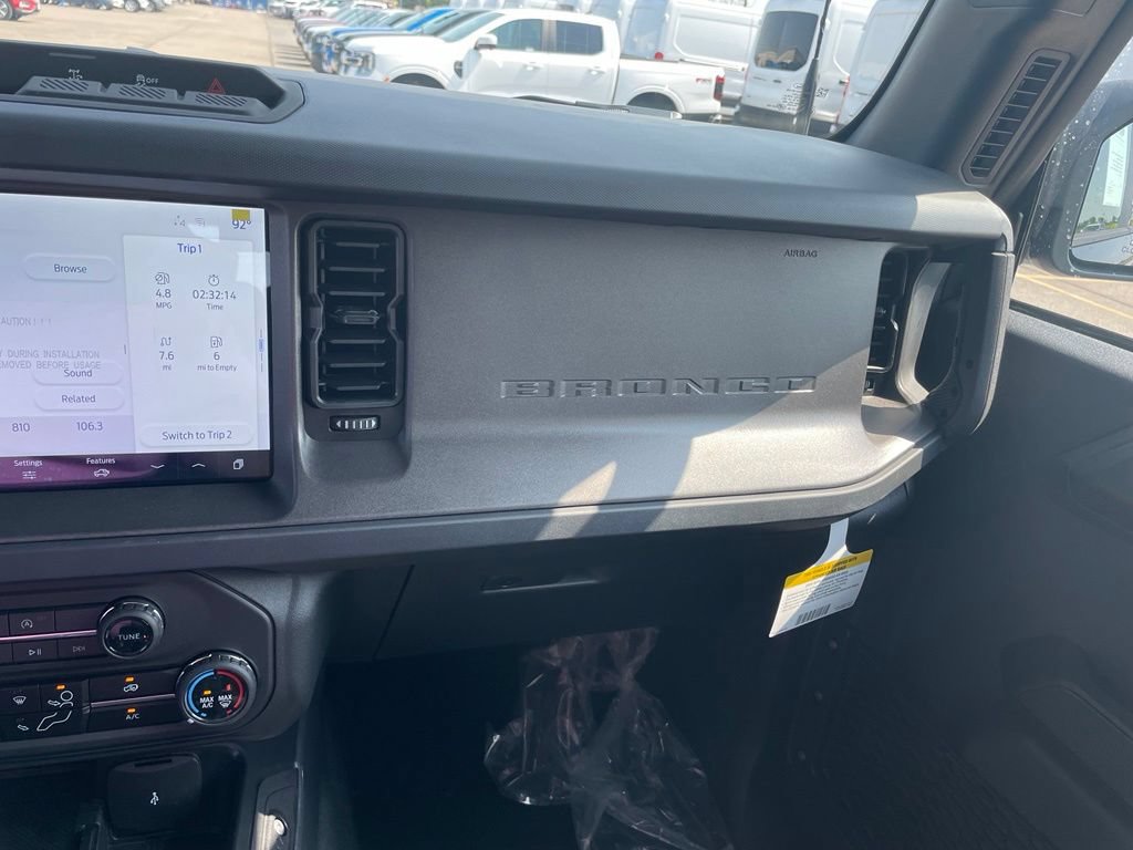 New 2026 Ford Bronco 4-Door AWD/4WD image 25