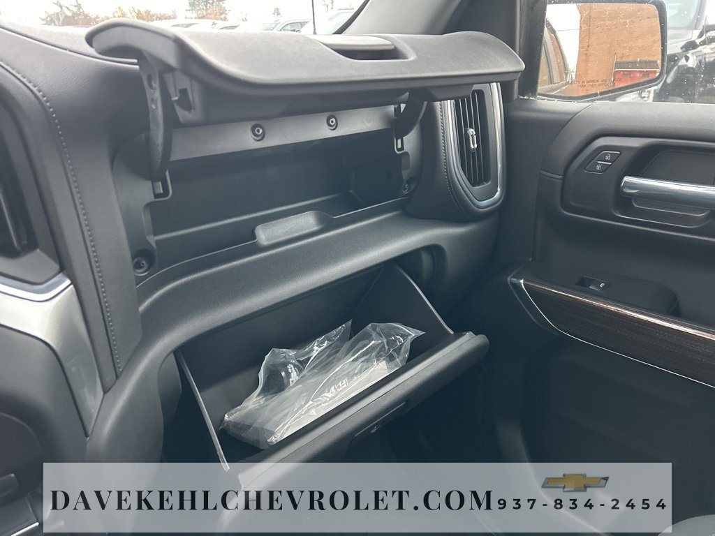 Used 2021 Chevrolet Silverado 1500 LT image 31