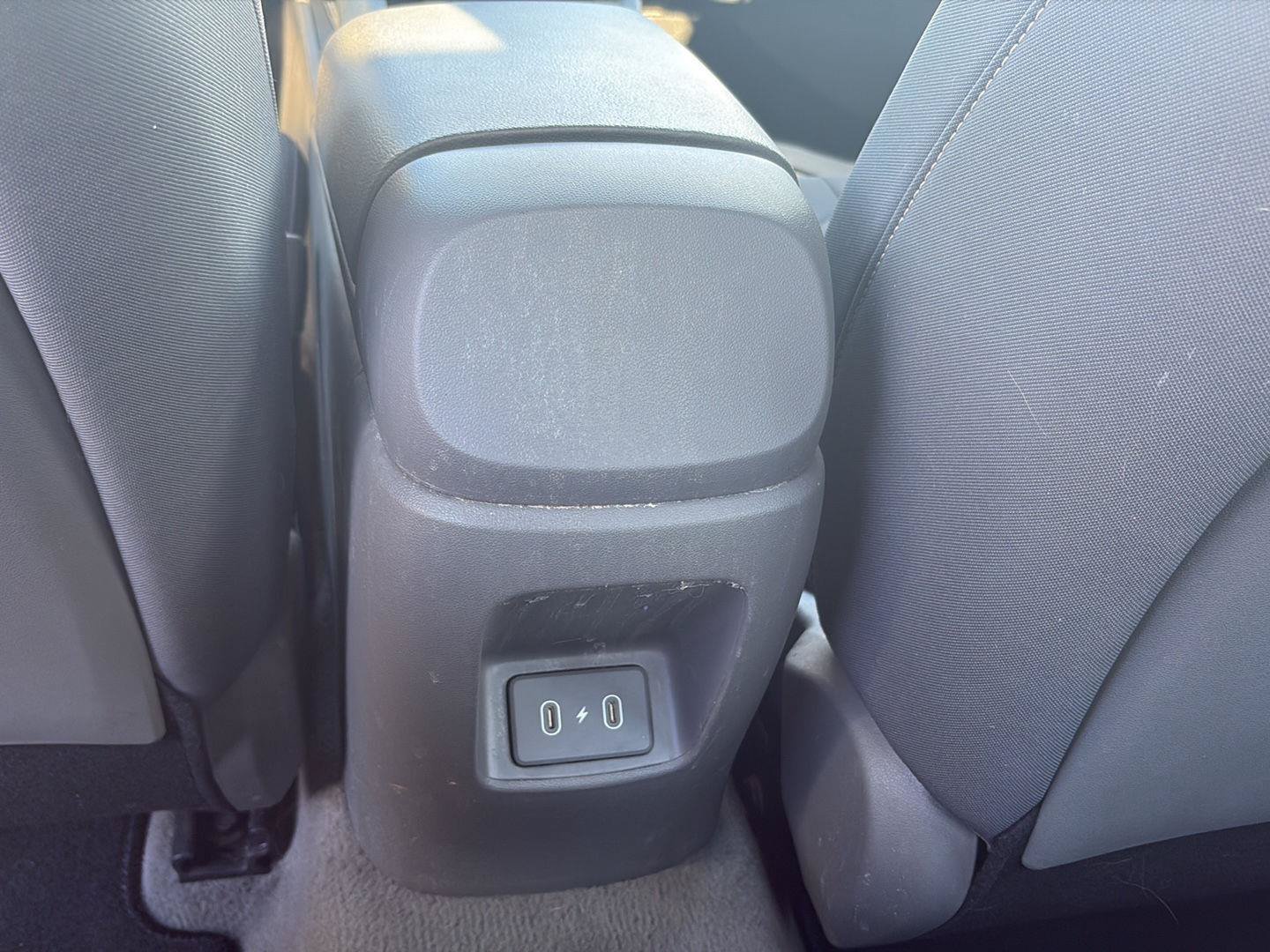 Used 2024 Hyundai Elantra SEL FWD image 13