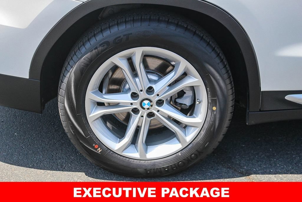 Used 2019 BMW X3 sDrive30i w/ Executive Package RWD image 9