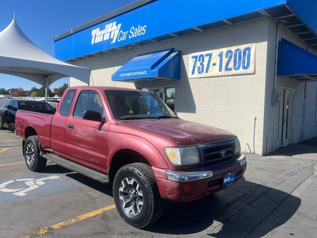 Used 1998 Toyota Tacoma 4x4 Xtracab w/ SR5 Pkg w/ Color-Key Pkg image 1