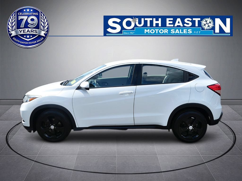 Used 2018 Honda HR-V LX image 7