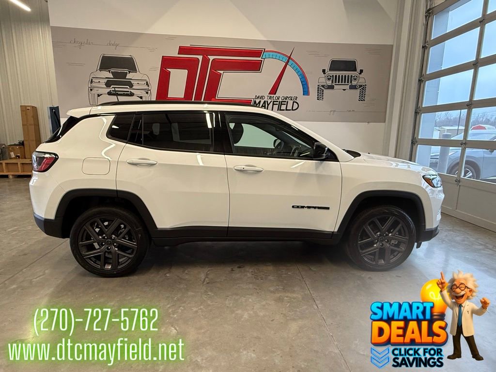 New 2026 Jeep Compass Latitude image 2